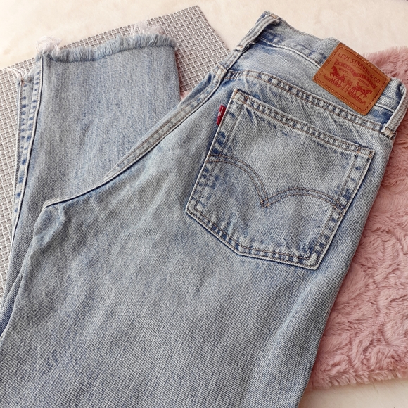Levi's Denim - Levi's Wedgie Straight Distressed Cropped Hi Rise